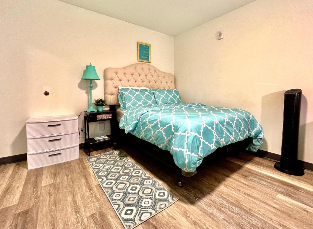 Private Room With Shared Bathroom On The 1St Floor 10 Minutes Walk To University Of Washington Seattle Exterior foto