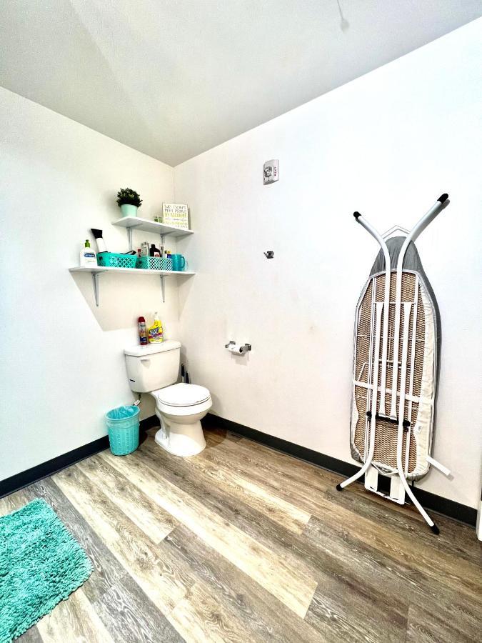 Studio Apartment With Shared Bathroom 10 Minutes Walk To University Of Wa Seattle Exterior foto